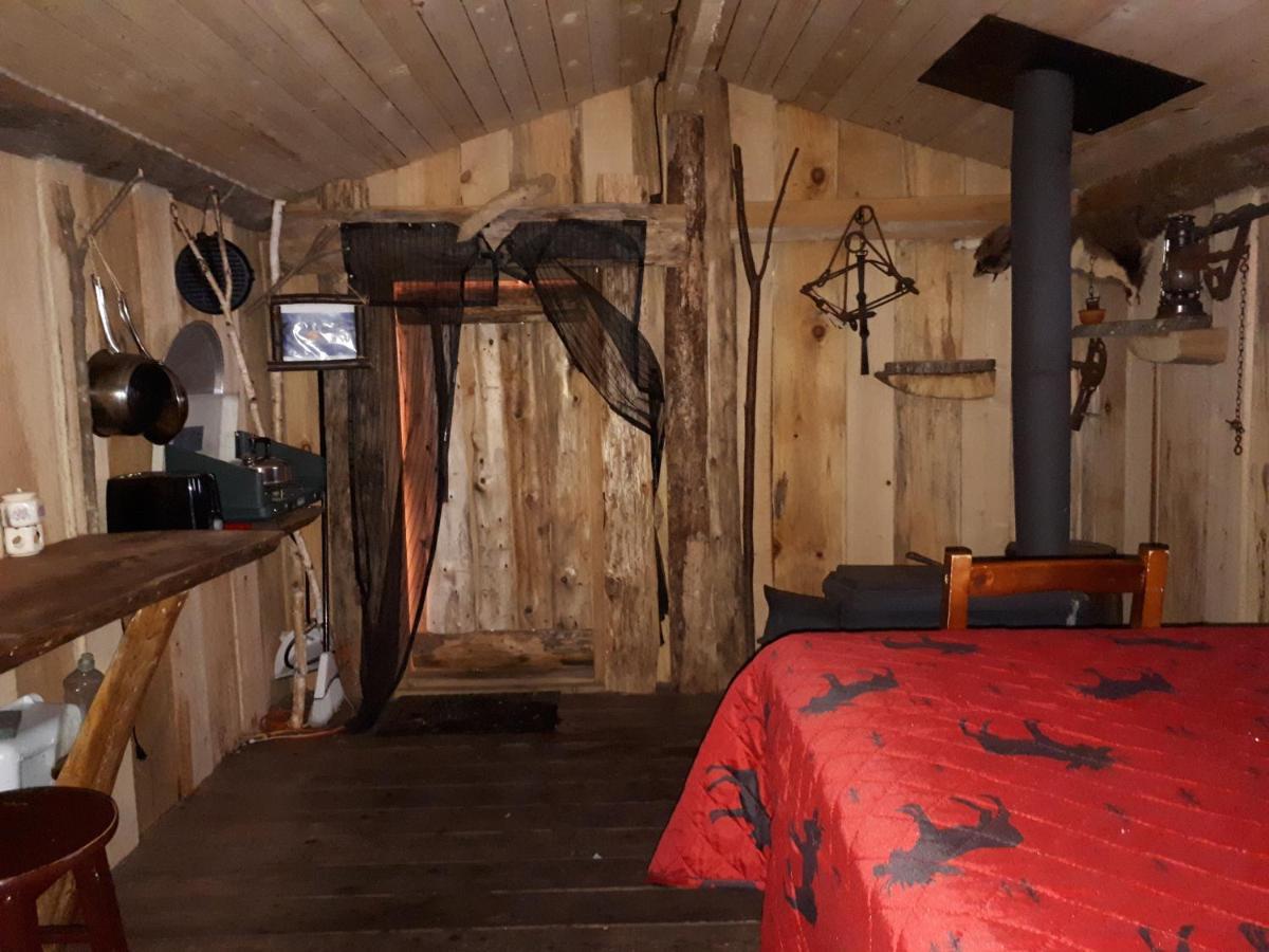 Hebergement De La Montagne St-Roch Saint Roch de Mekinac Eksteriør bilde